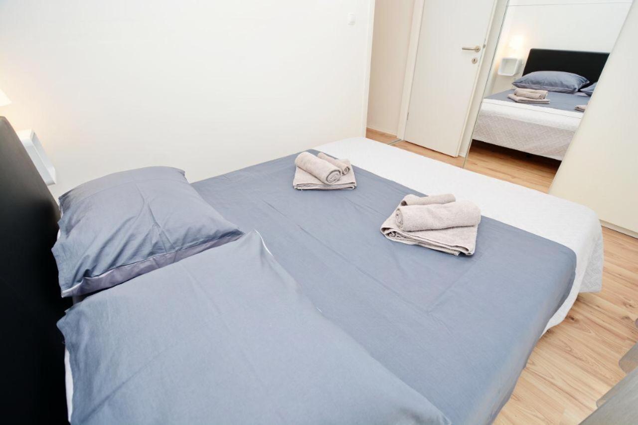 Apartment T&L Zadar Buitenkant foto